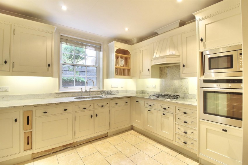 Images for Treetops, Caversham, Reading