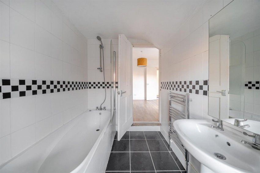 Images for Swansea Road, Reading, Berkshire