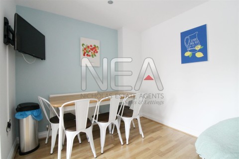 View Full Details for Pascal Crescent, Shinfield, Reading