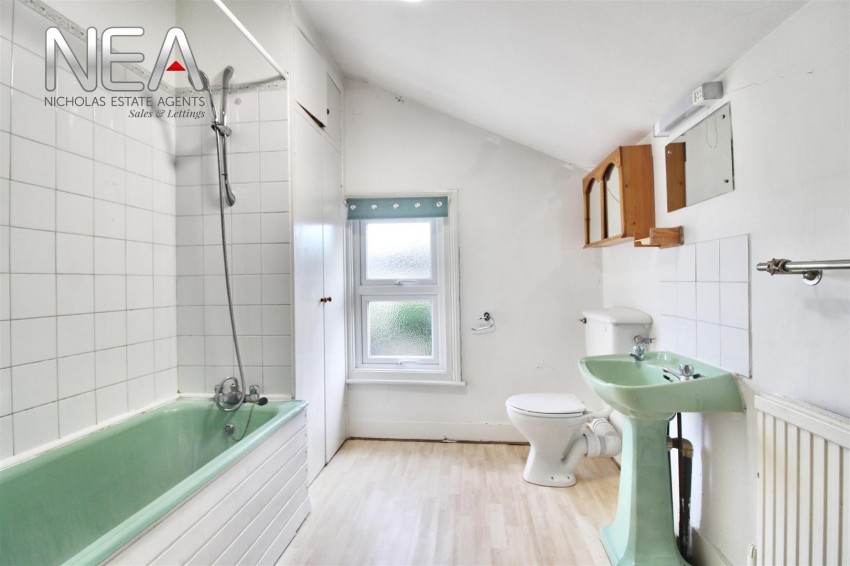 Images for Donnington Gardens, Reading