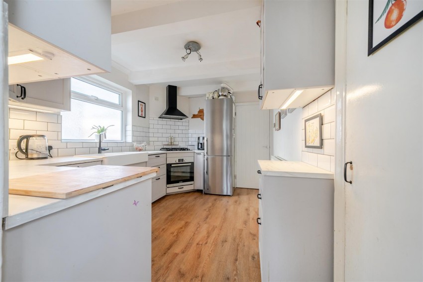 Images for Valentine Crescent, Caversham, Reading