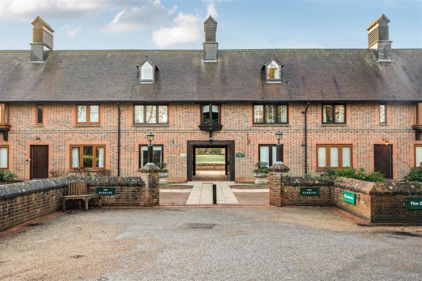 Images for Lyefield Court, Emmer Green, Reading