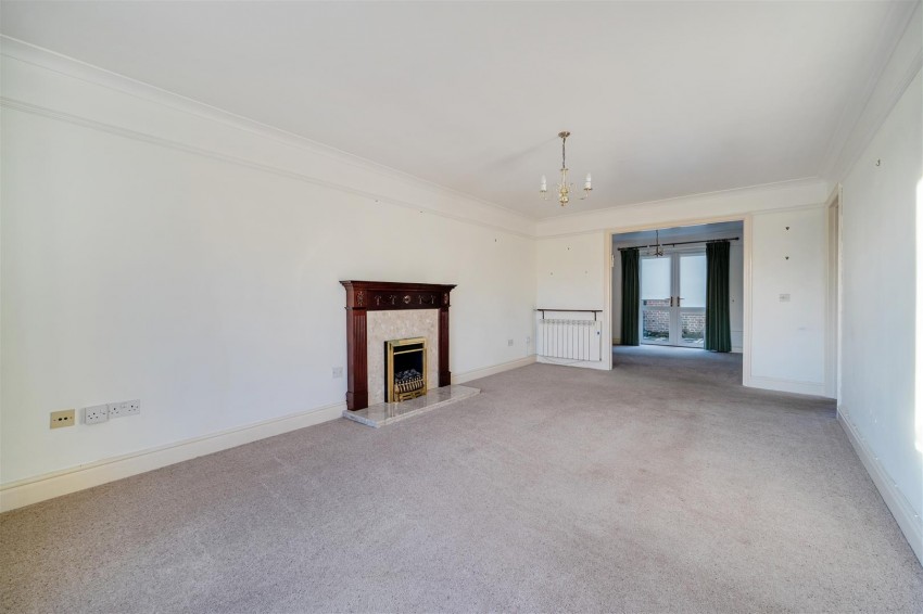 Images for Lyefield Court, Emmer Green, Reading