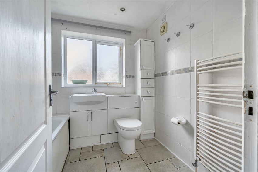 Images for Gosbrook Road, Caversham, Reading