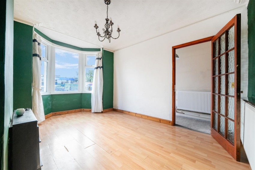 Images for Gosbrook Road, Caversham, Reading