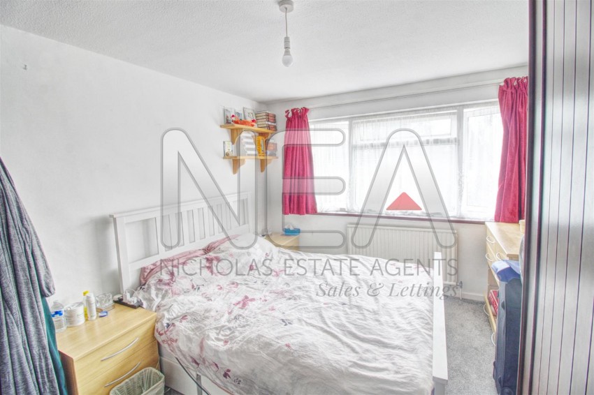 Images for Quantock Avenue, Caversham Park Village, Reading