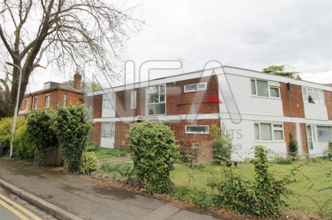 View Full Details for Hamilton Road, Reading