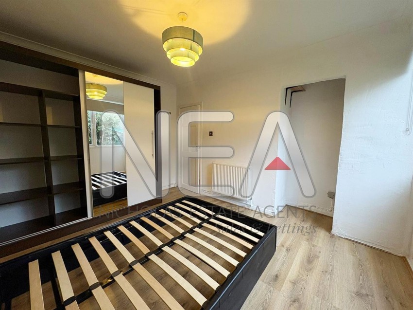 Images for Hamilton Road, Reading