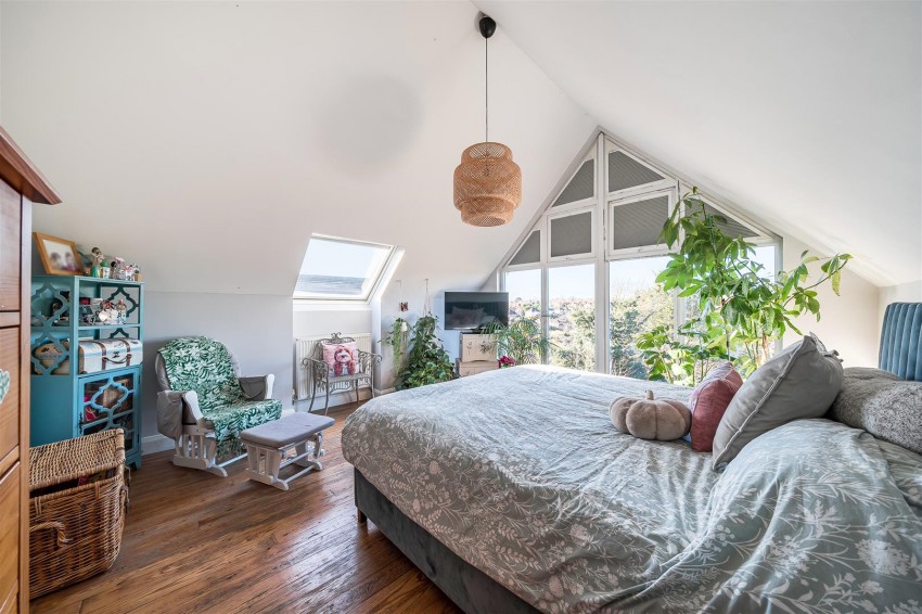 Images for Grove Hill, Emmer Green, Reading