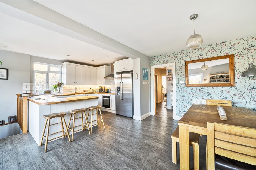 Images for Grove Hill, Emmer Green, Reading