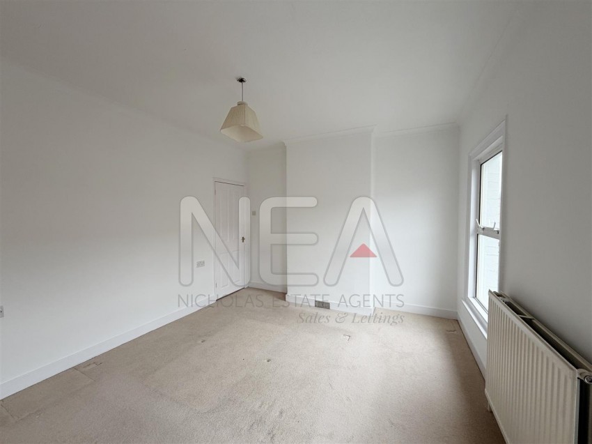 Images for Gosbrook Road, Caversham, Reading