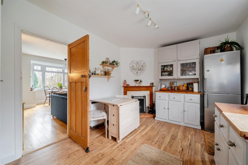 Images for Thirlmere Avenue, Tilehurst, Reading