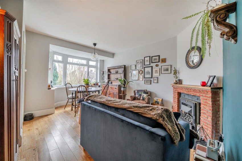 Images for Thirlmere Avenue, Tilehurst, Reading