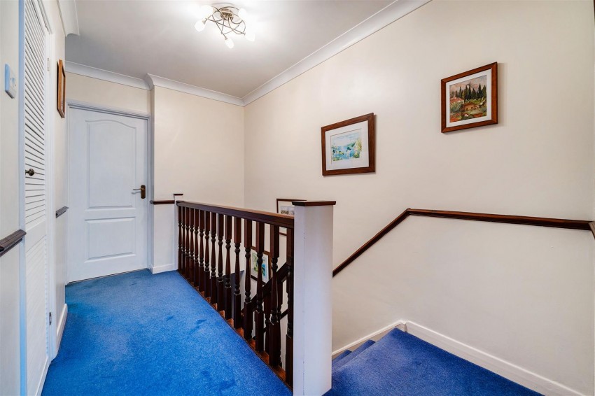 Images for Copse Avenue, Caversham, Reading