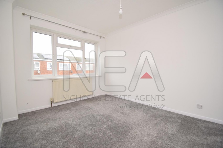 Images for Burcombe Way, Emmer Green, Reading