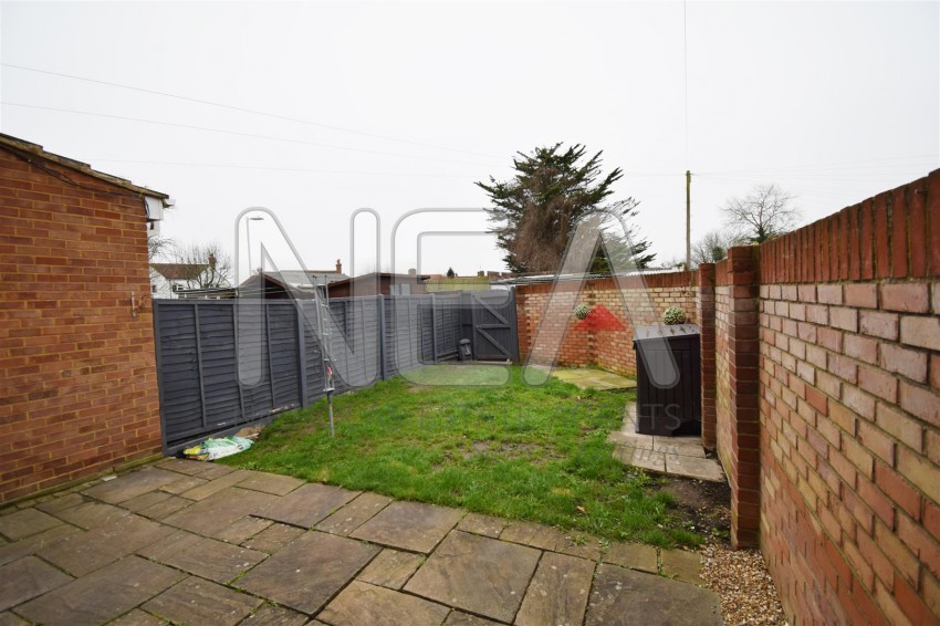 Images for Burcombe Way, Emmer Green, Reading