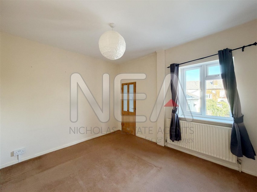 Images for Gosbrook Road, Caversham, Reading