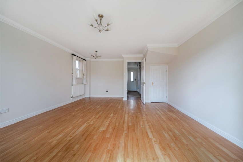 Images for Elliotts Way, Caversham, Reading