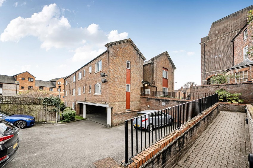 Images for St Marys Grove, Reading, Berkshire