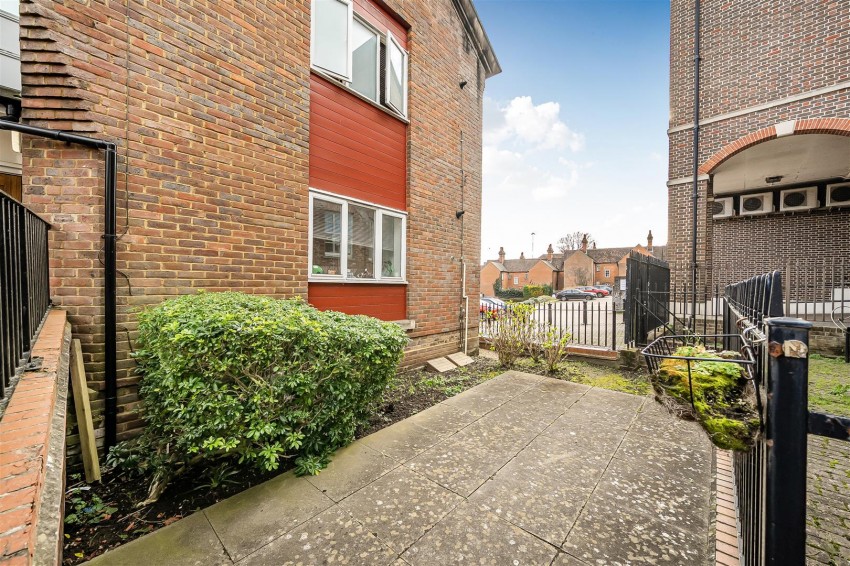 Images for St Marys Grove, Reading, Berkshire