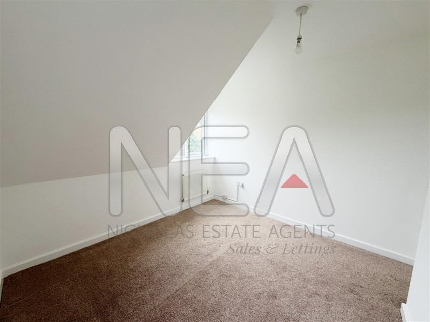 Images for Evesham Road, Emmer Green, Reading