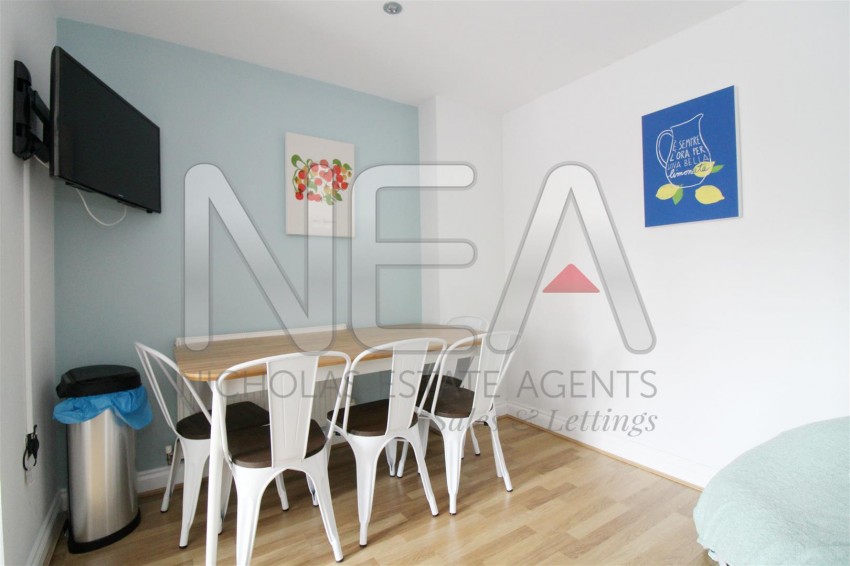 Images for Pascal Crescent, Shinfield, Reading