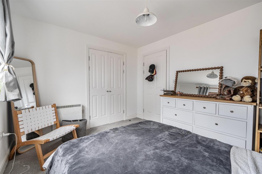 Images for Luscinia View, Napier Road, Reading