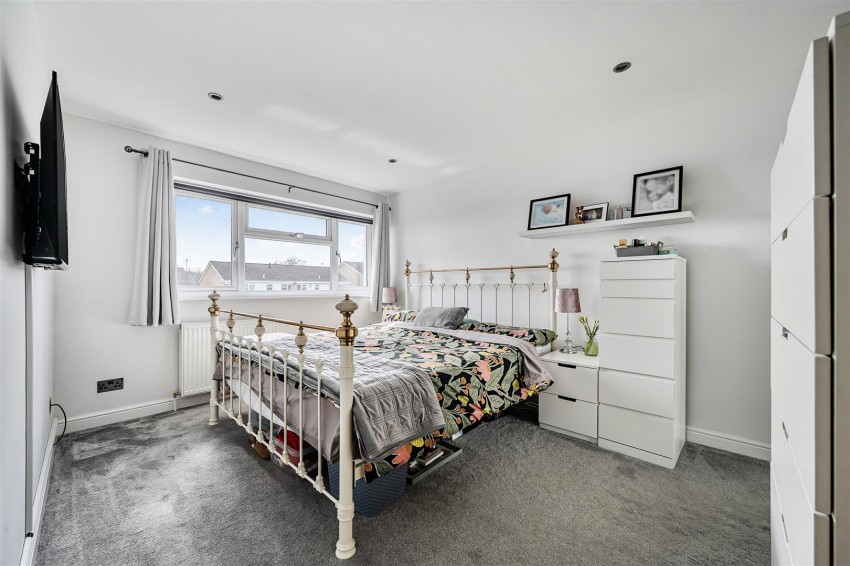 Images for Stirling Close, Caversham, Reading