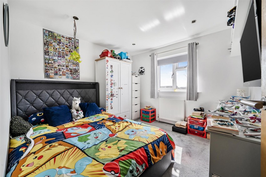 Images for Stirling Close, Caversham, Reading