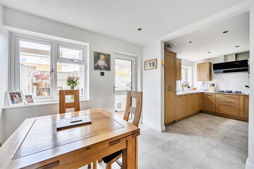 Images for Stirling Close, Caversham, Reading