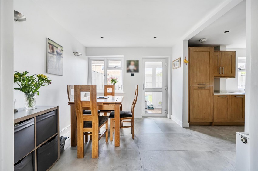 Images for Stirling Close, Caversham, Reading