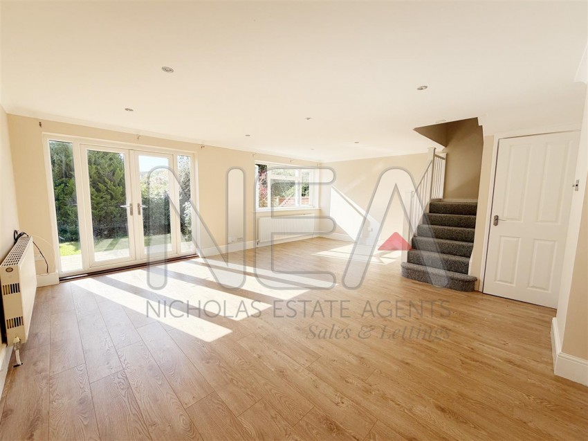 Images for Harlech Avenue, Caversham Park Village, Reading