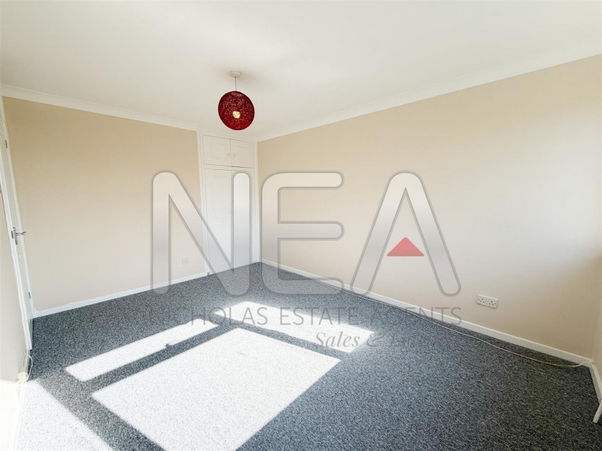 Images for Harlech Avenue, Caversham Park Village, Reading