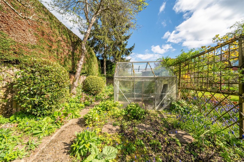 Images for Tower Close, Reading, Berkshire