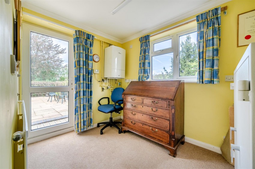 Images for Beechview, Kidmore Road, Caversham, Reading