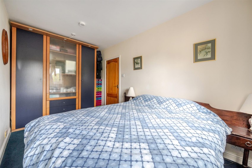 Images for Beechview, Kidmore Road, Caversham, Reading