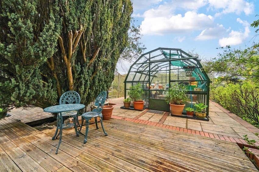 Images for Beechview, Kidmore Road, Caversham, Reading