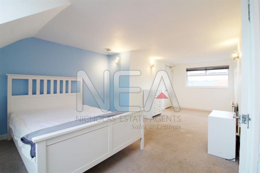 Images for Gosbrook Road, Caversham, Reading