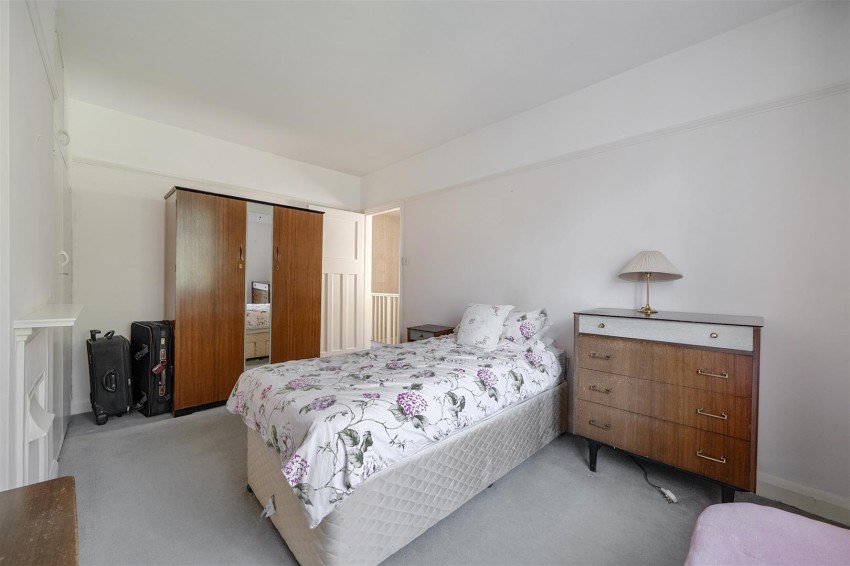 Images for Hemdean Road, Caversham, Reading