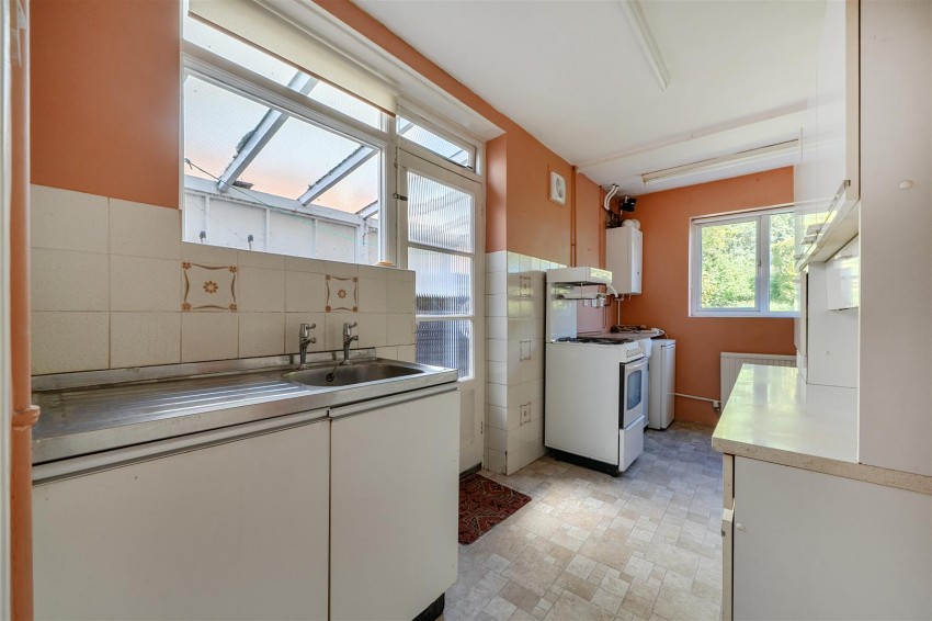 Images for Hemdean Road, Caversham, Reading