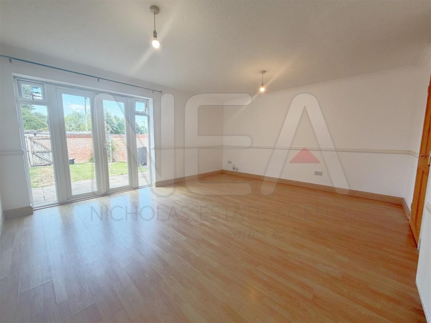 Images for Burcombe Way, Emmer Green, Reading