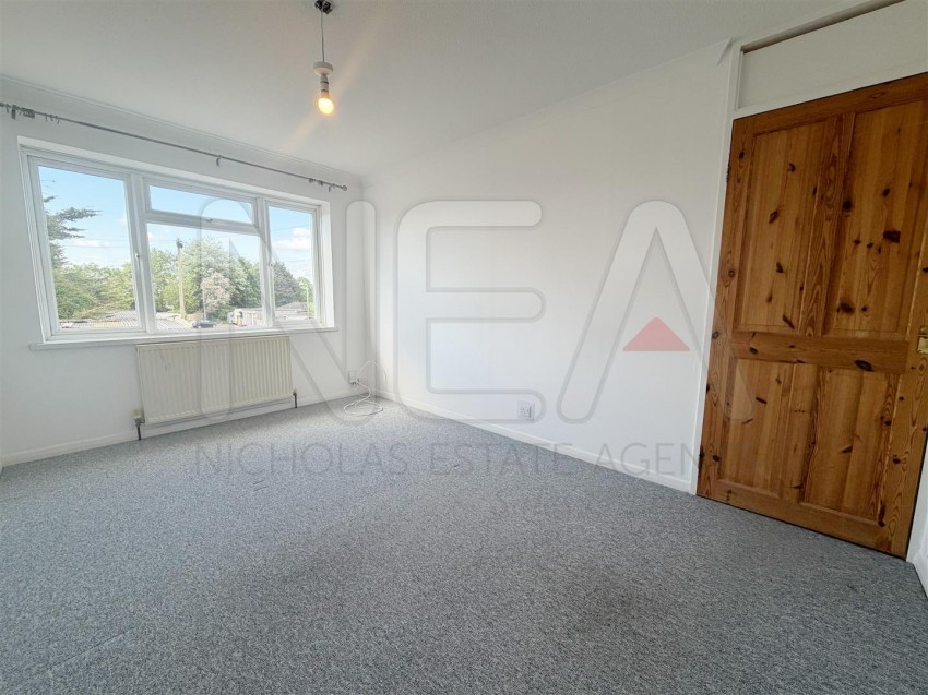 Images for Burcombe Way, Emmer Green, Reading