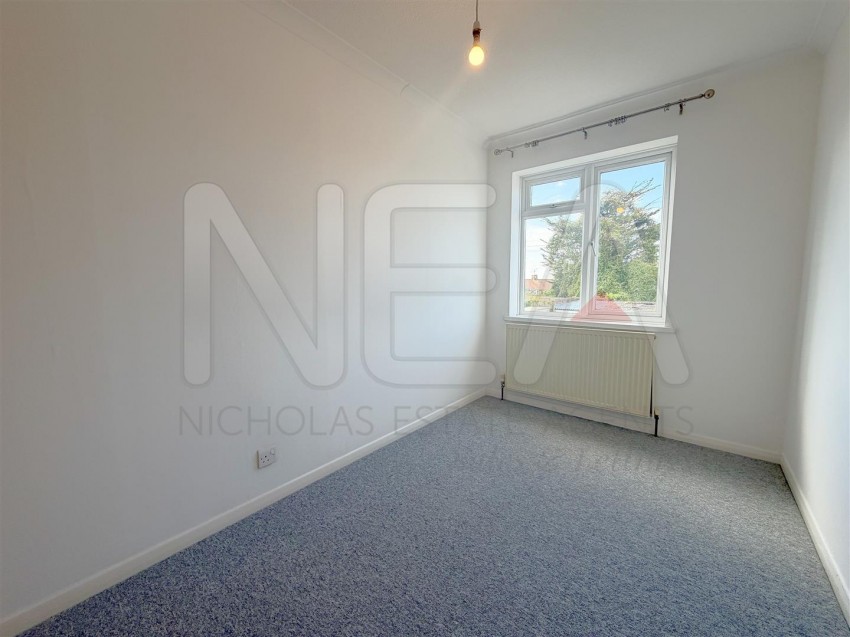 Images for Burcombe Way, Emmer Green, Reading