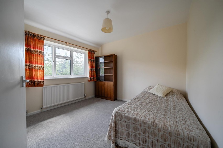 Images for Sheridan Avenue, Caversham, Reading