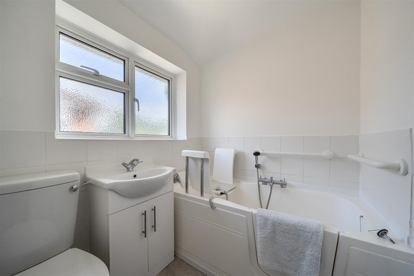 Images for Sheridan Avenue, Caversham, Reading