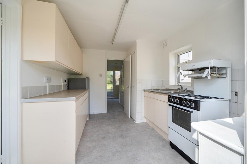 Images for Sheridan Avenue, Caversham, Reading