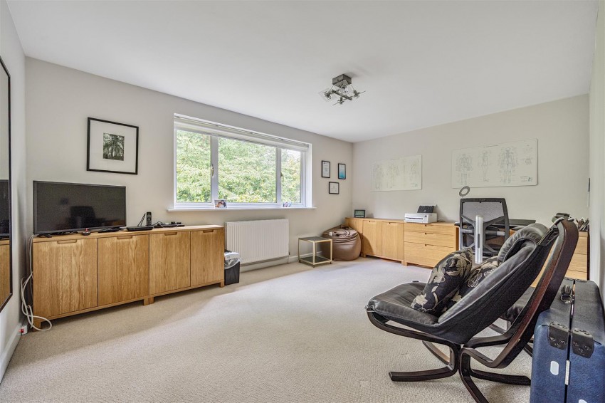 Images for Coopers Pightle, Kidmore End, Reading