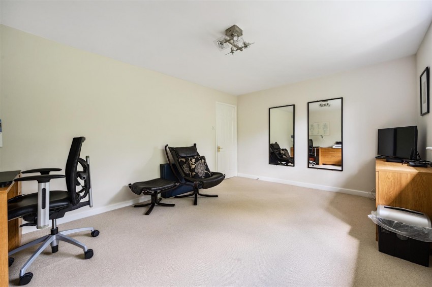 Images for Coopers Pightle, Kidmore End, Reading