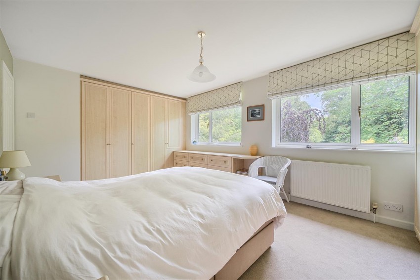 Images for Coopers Pightle, Kidmore End, Reading