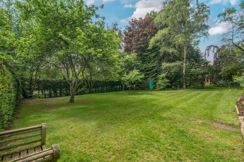 Images for Coopers Pightle, Kidmore End, Reading